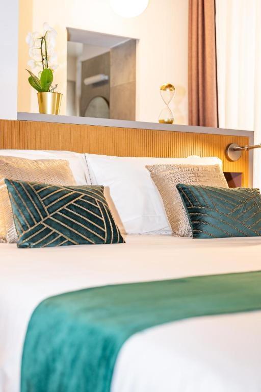 Castel Sant Angelo Luxury Rooms And Tour Rome Bagian luar foto